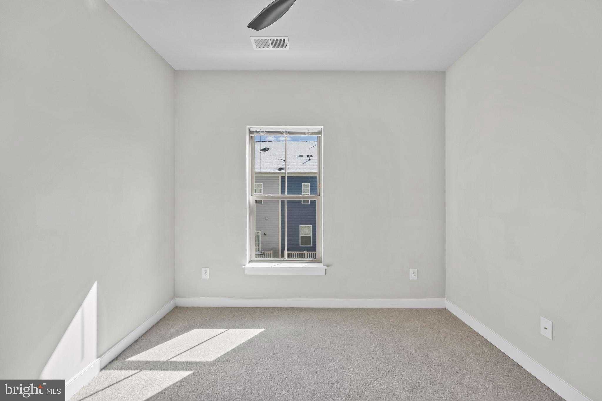 14247 Travilah Rd photo 49