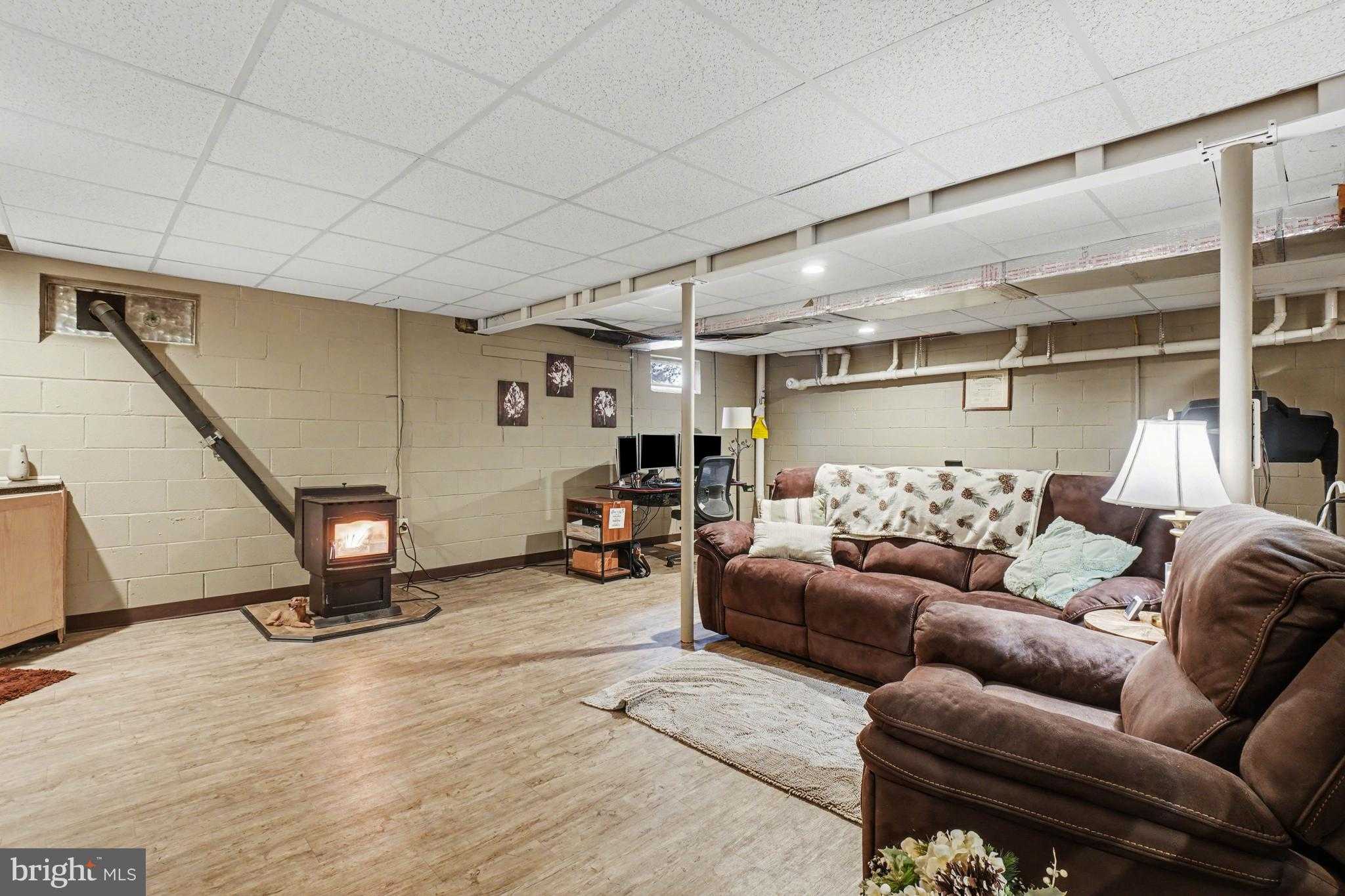 46 Wetzel Rd photo 26