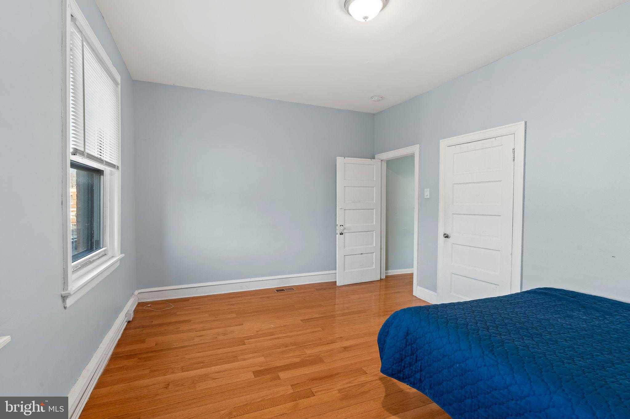 5101 Ditman St photo 25