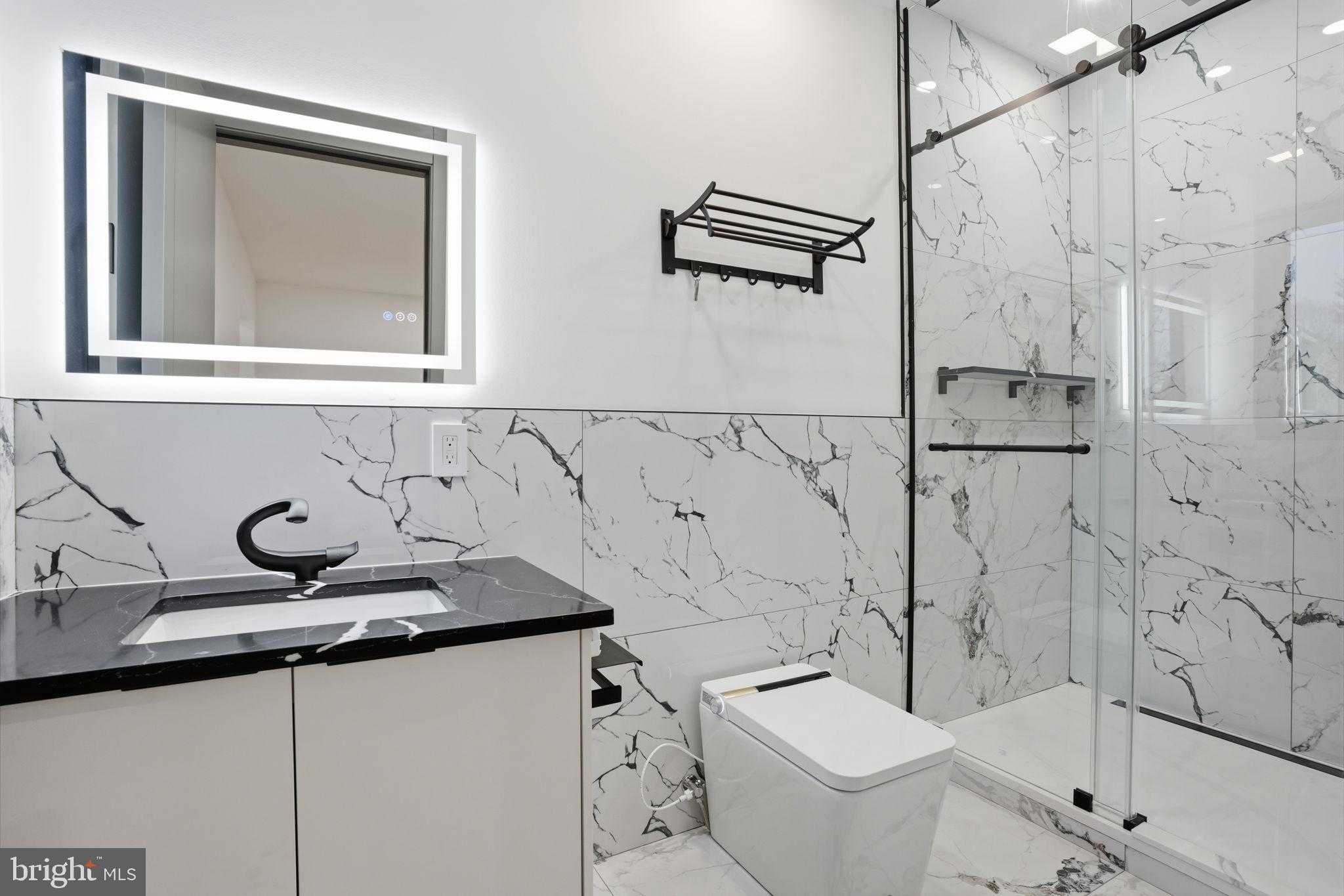 1047 Welsh Rd photo 66