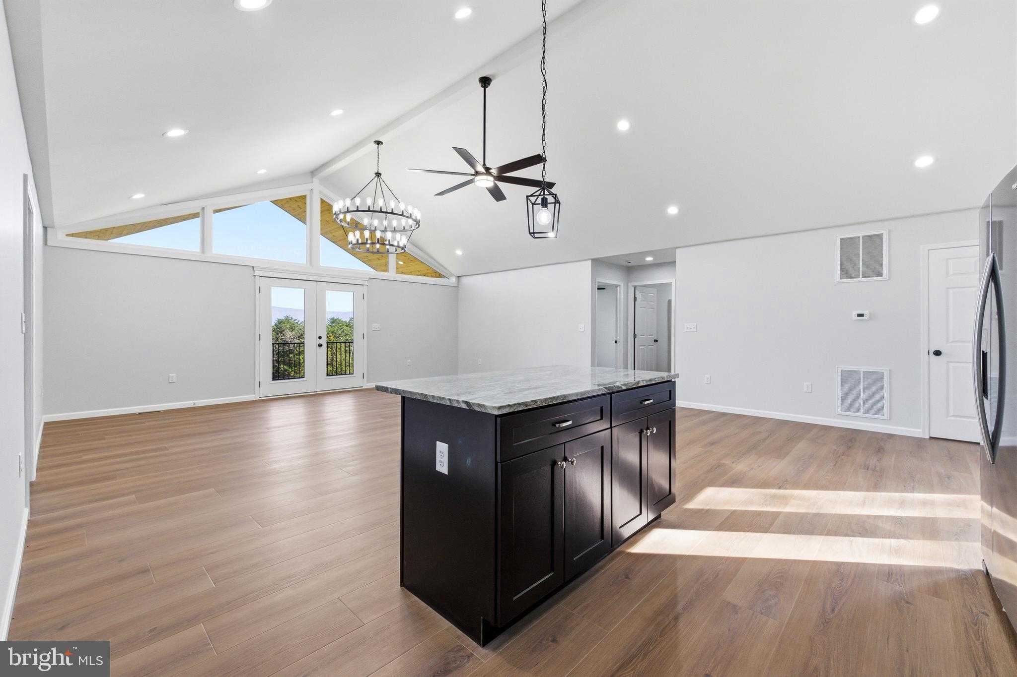 1680 US Hwy # 340 photo 19