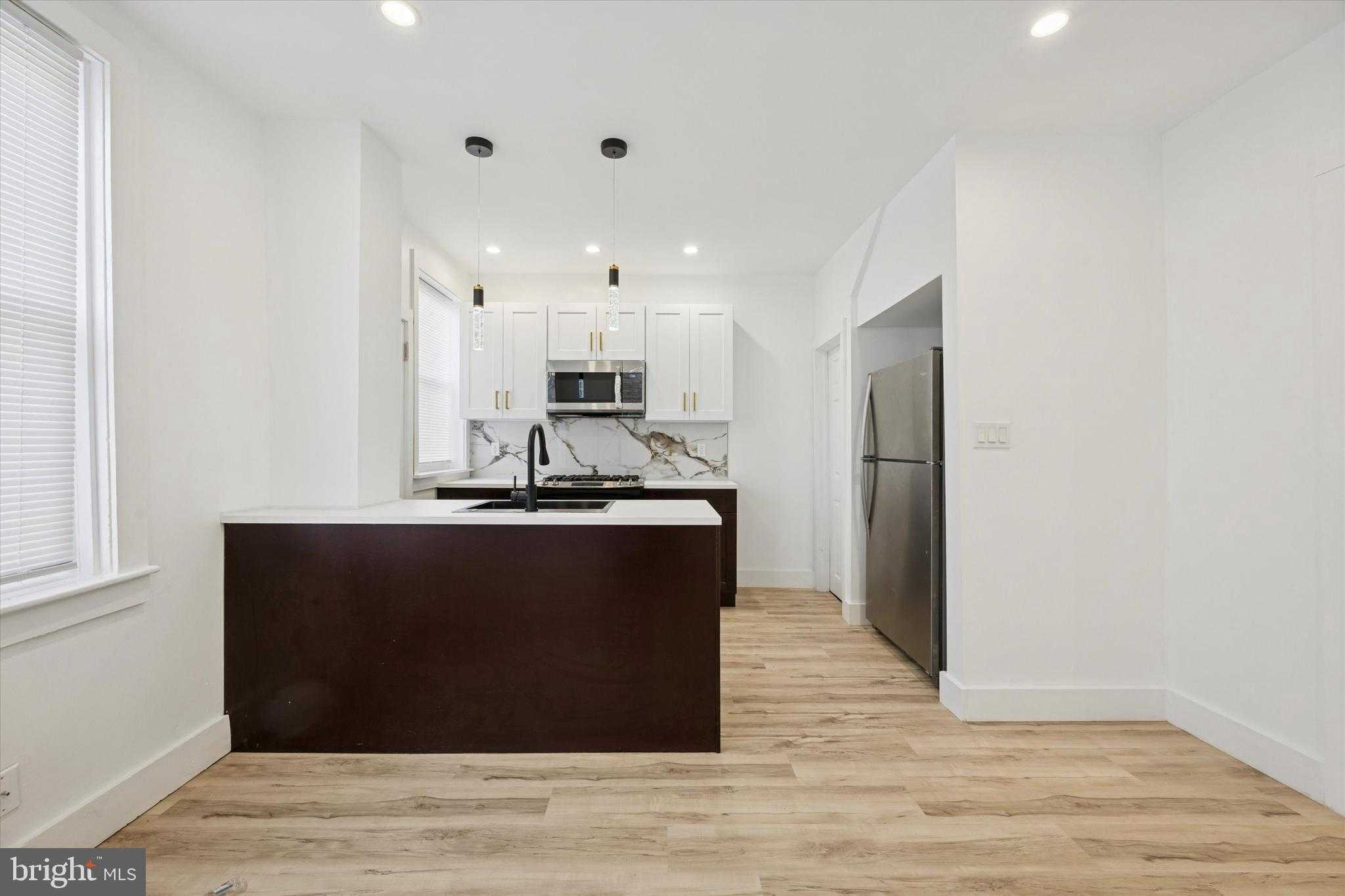 6127 Mcmahon St photo 11