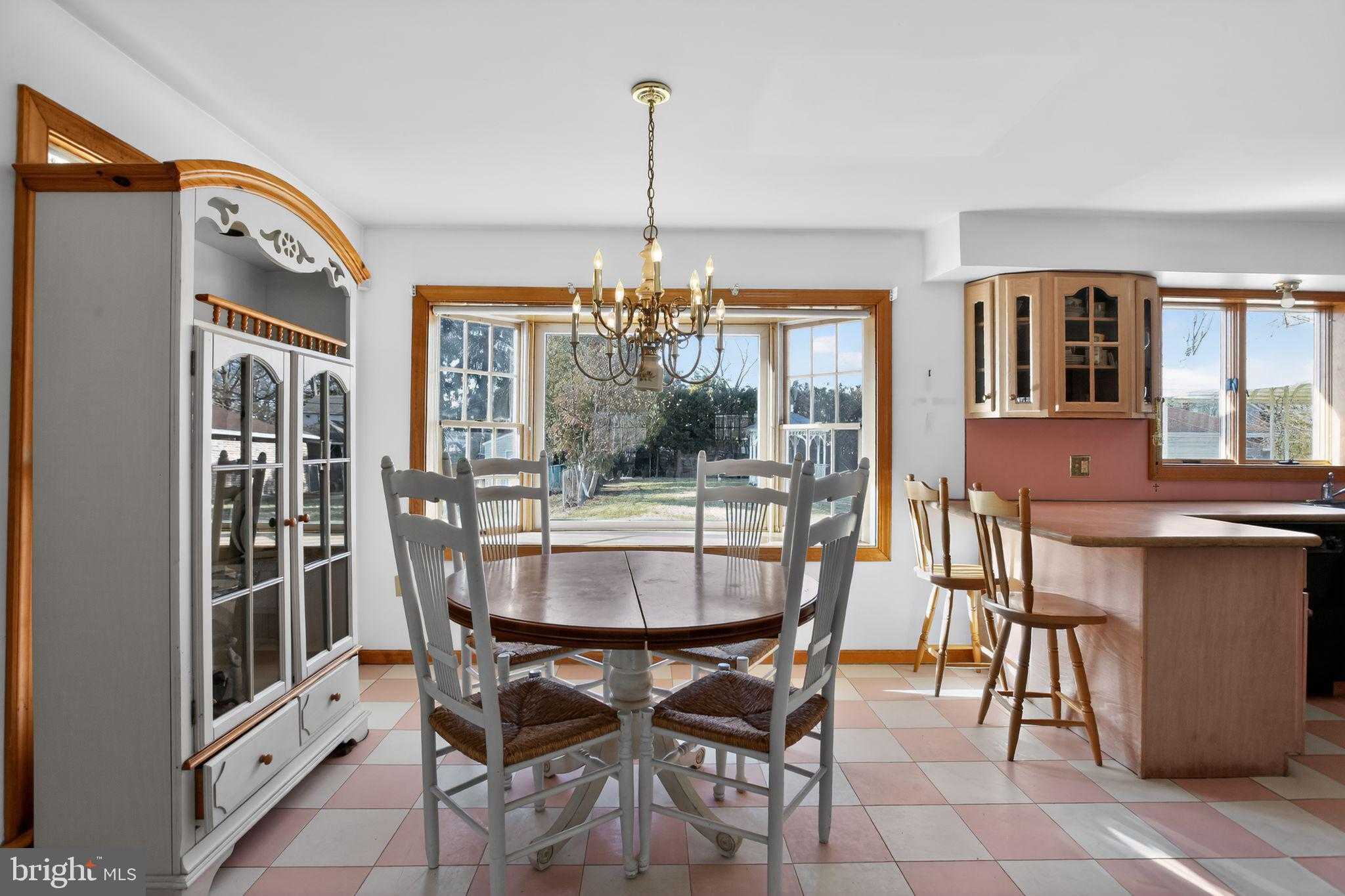 4508 Benson St photo 8