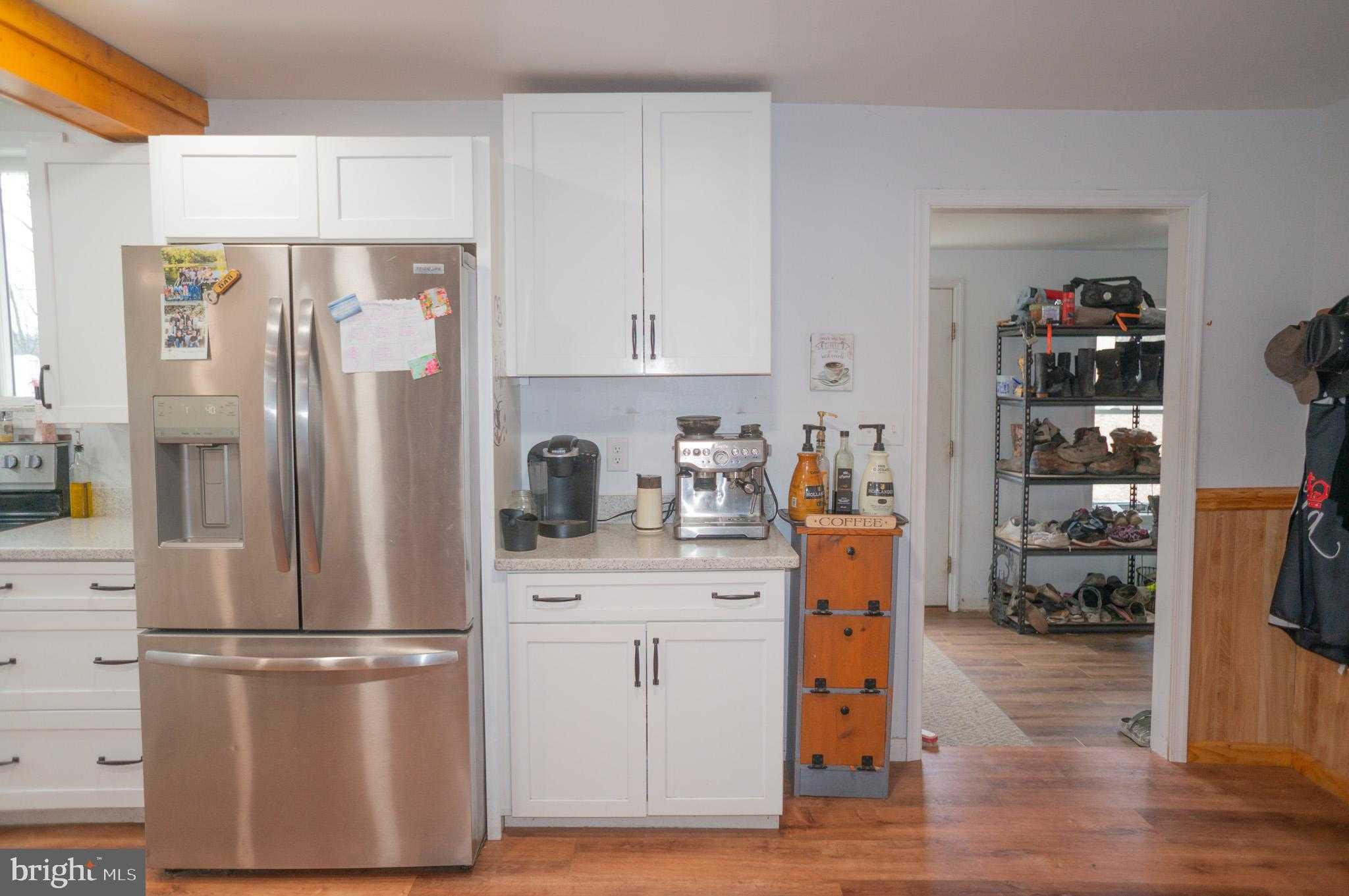 2003 Peach Ridge Rd photo 26