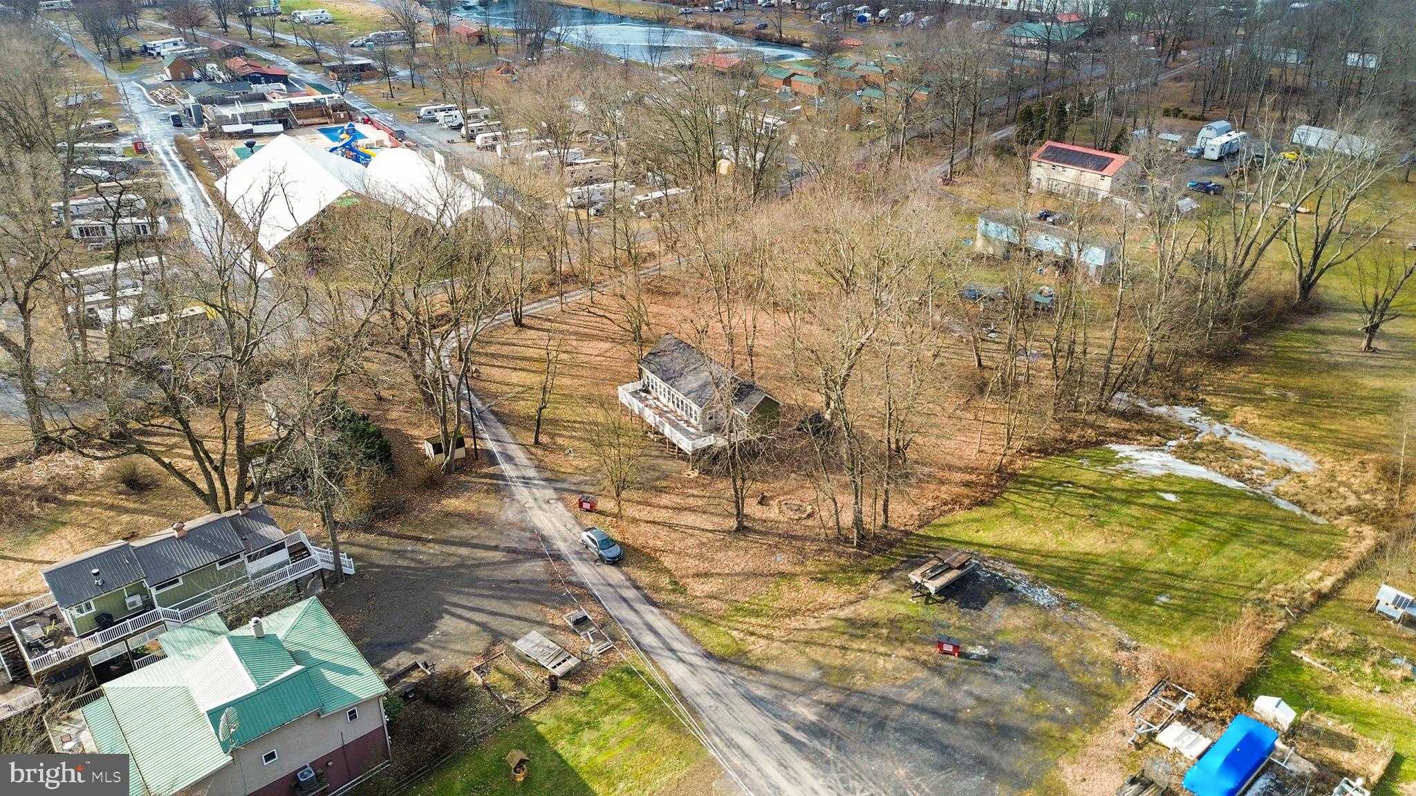 273 Shady Ln photo 9