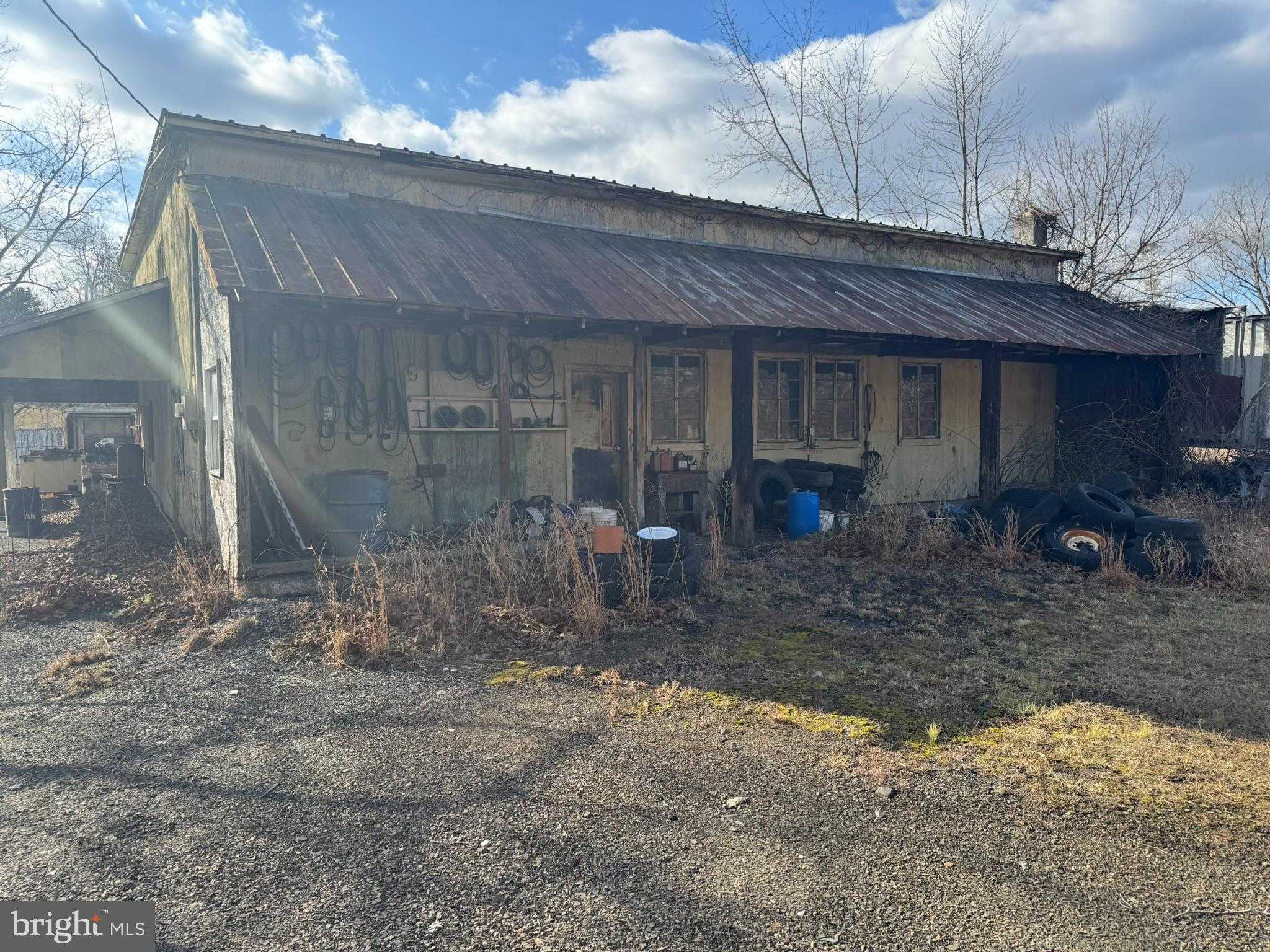 5 Tuscarora Pike photo 10