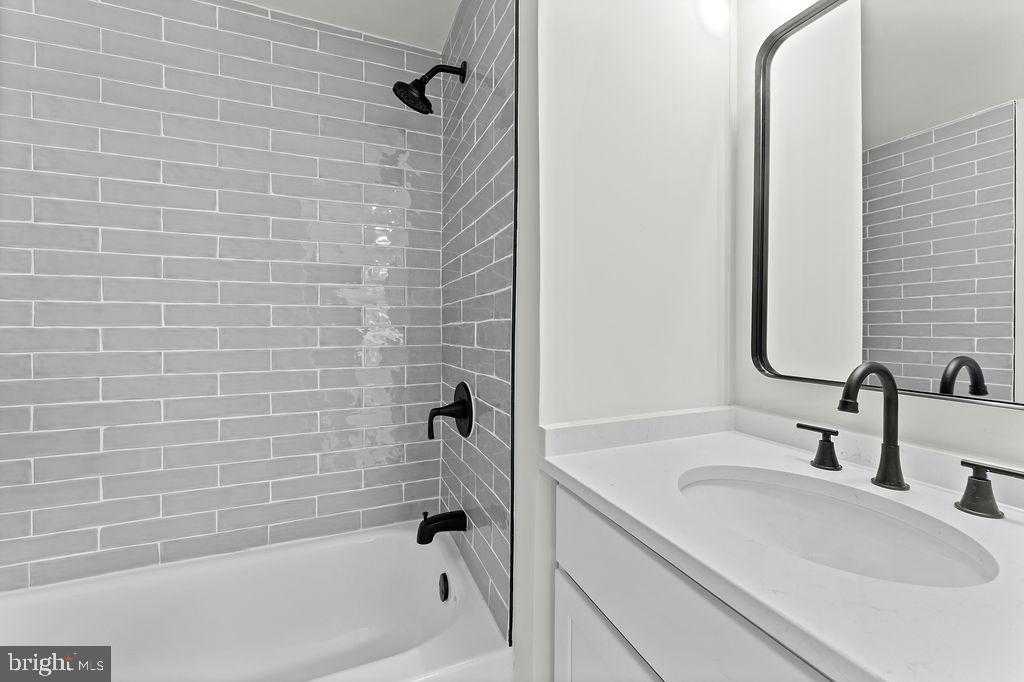 71 White Pine Ln photo 9