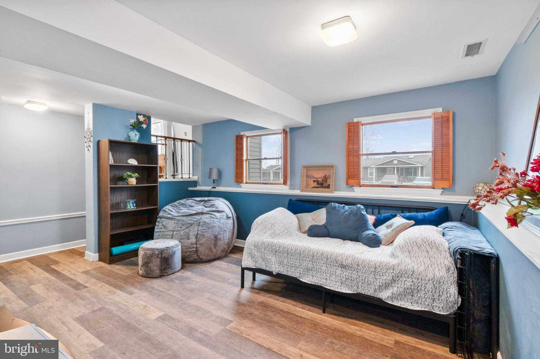 303 Boxford CT photo 16