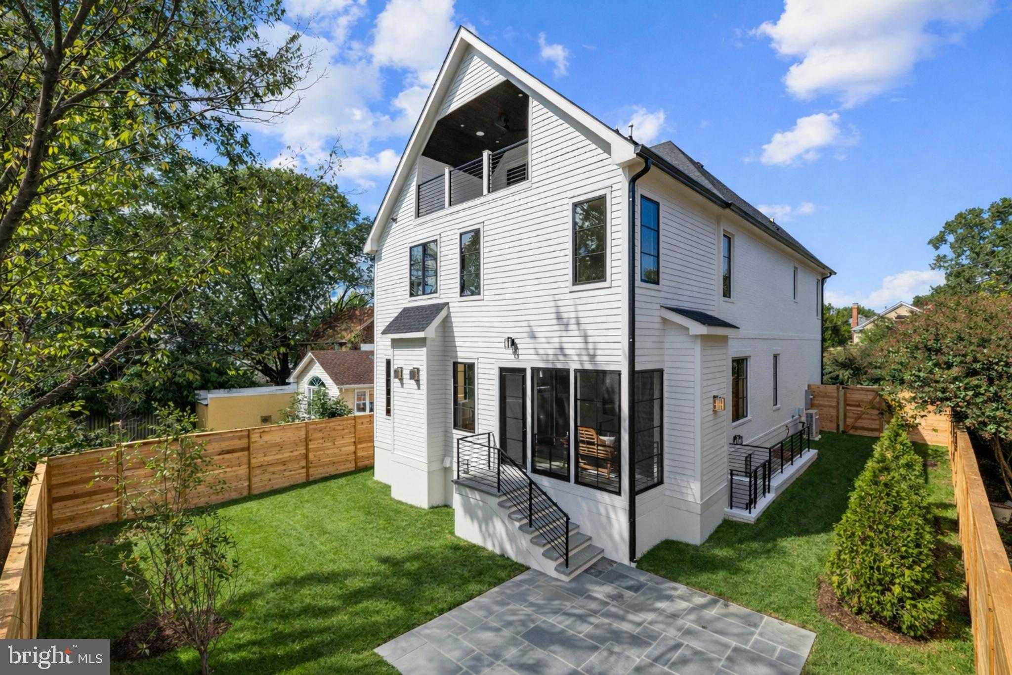 3108 Key Blvd photo 3