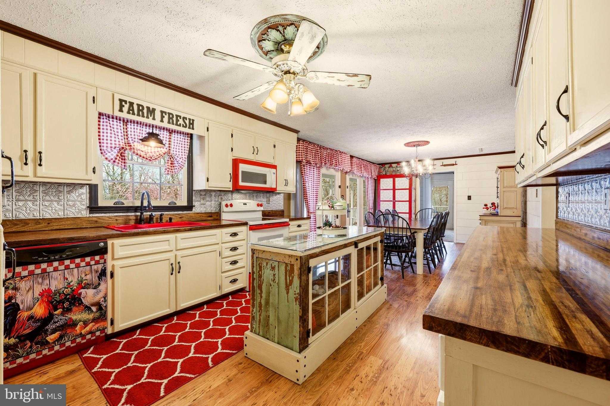 236 Kump Dr photo 13