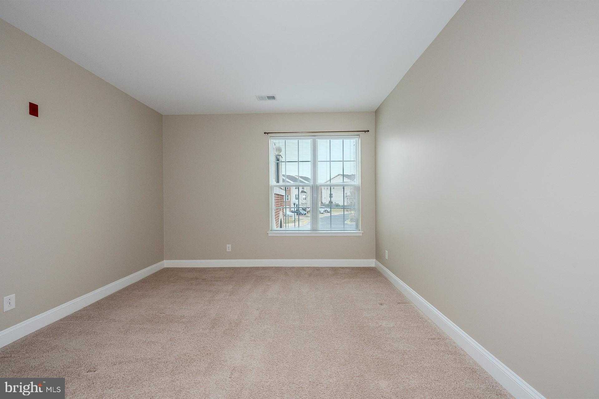 10275 Fountain Cir Apt 201 photo 25