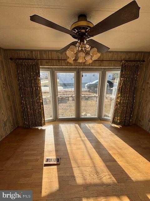 4543 Magnolia Ave photo 21