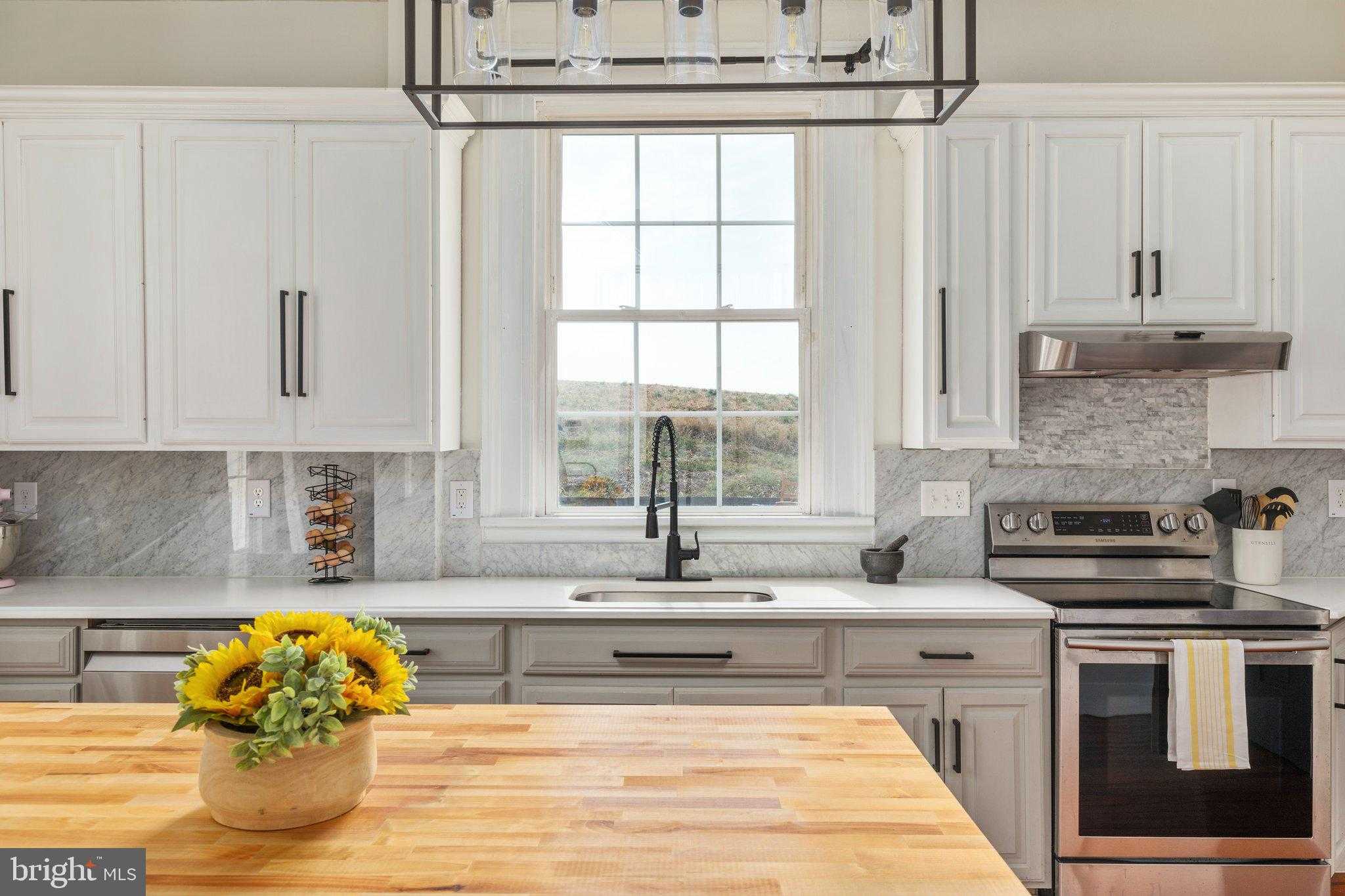 2239 Sixth St photo 20