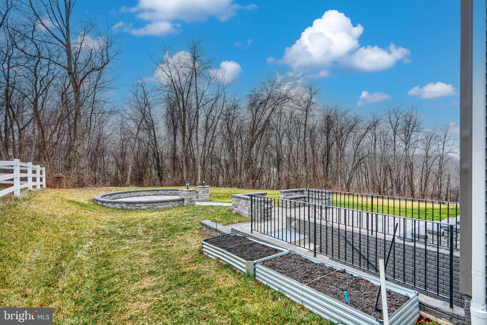 13605 Otono Dr photo 5