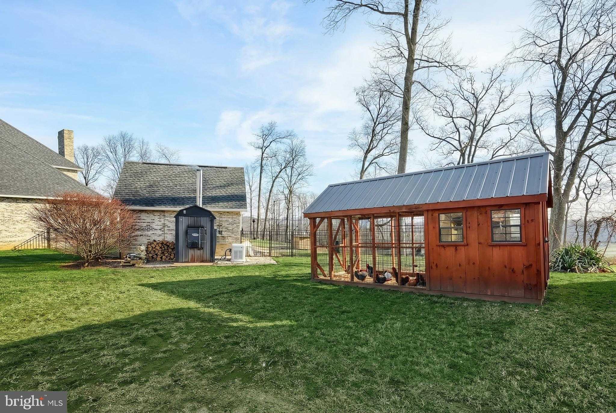 4440 Beards School Rd photo 51