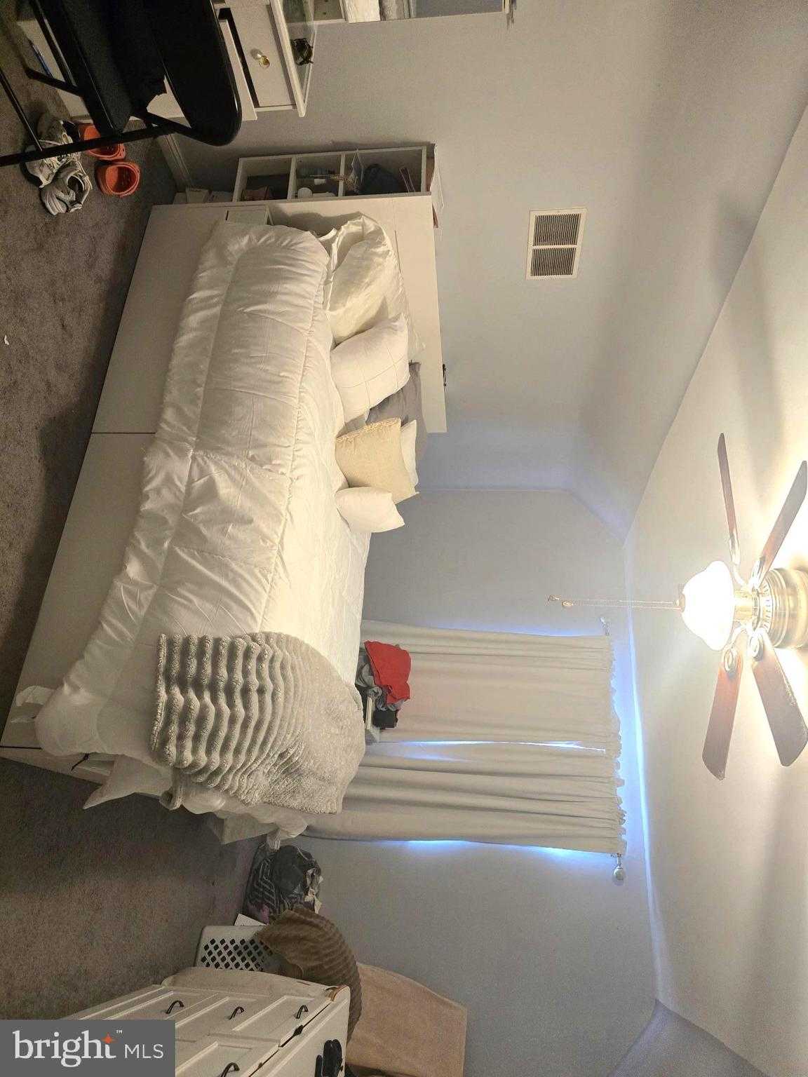 1303 Manor Rd photo 9