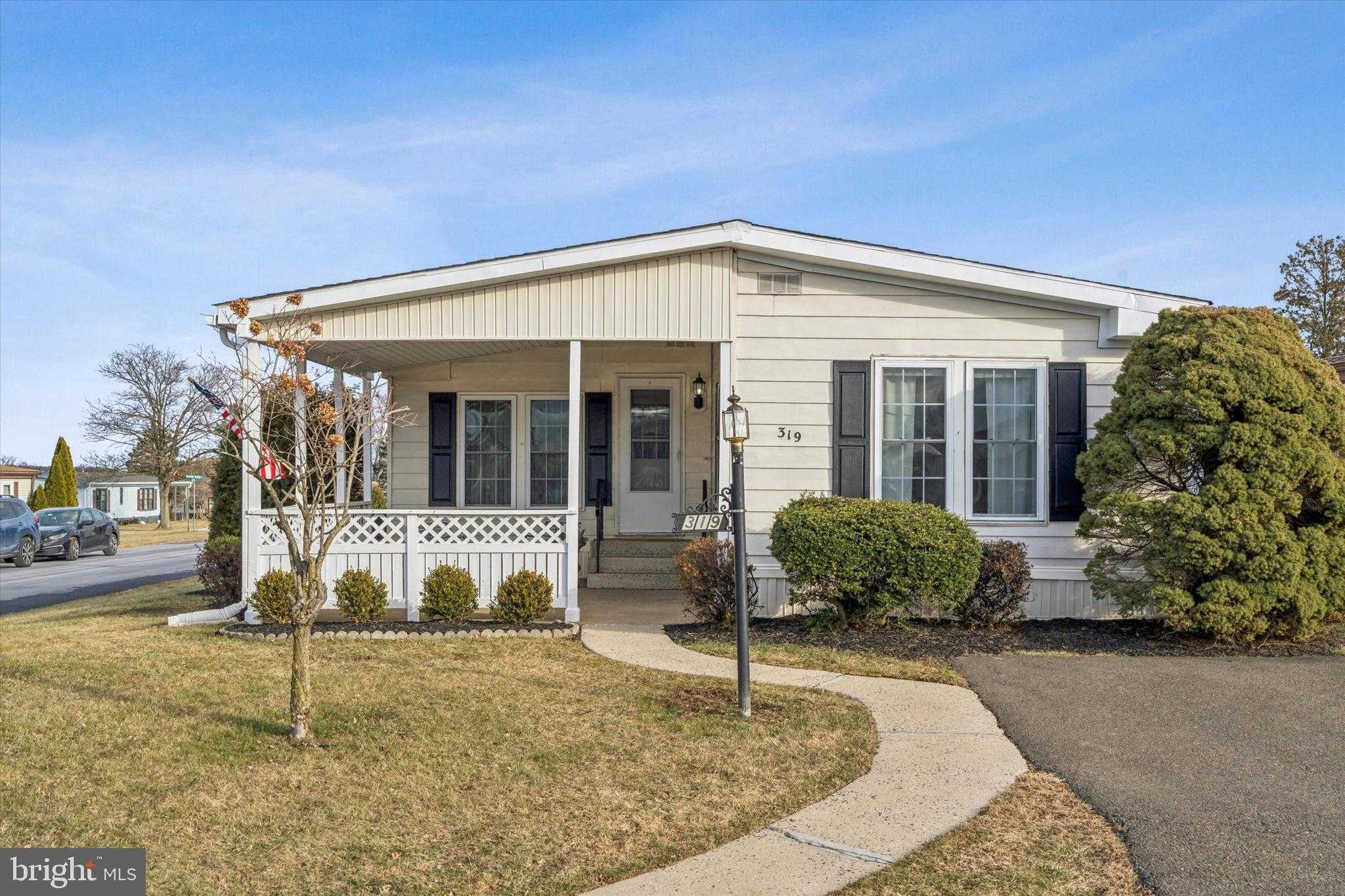 319 Winding Brook Run