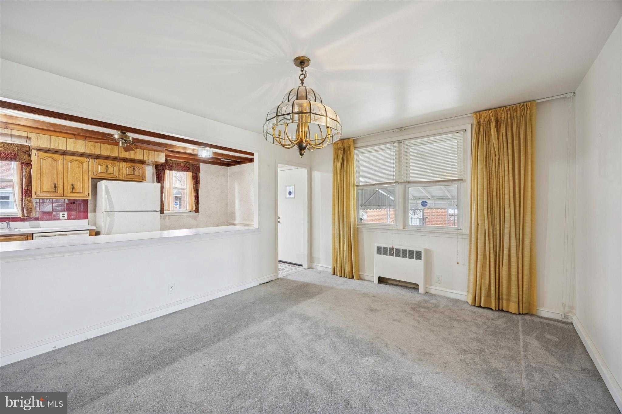 1211 E Johnson St photo 8