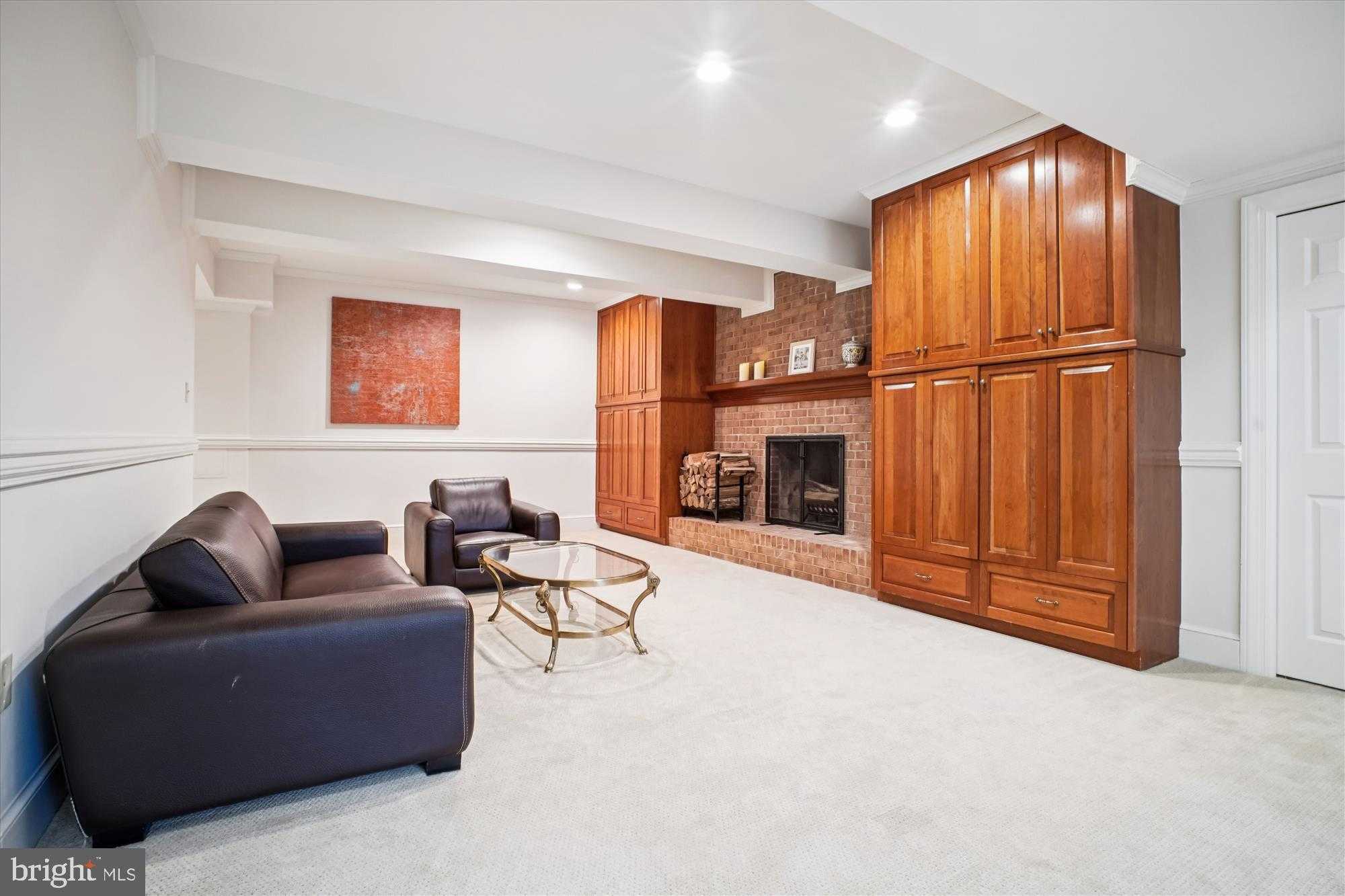 8405 Honeywood CT photo 59