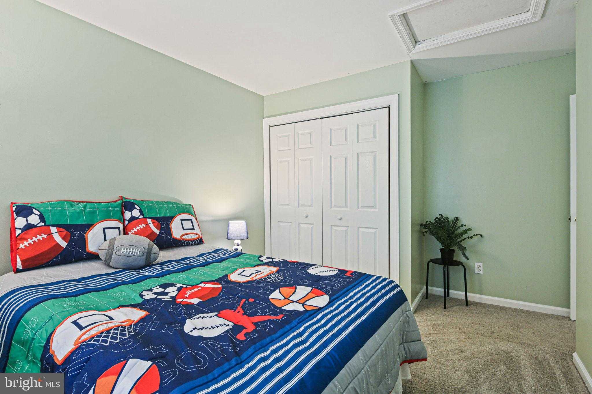 1617 Midland Rd photo 23