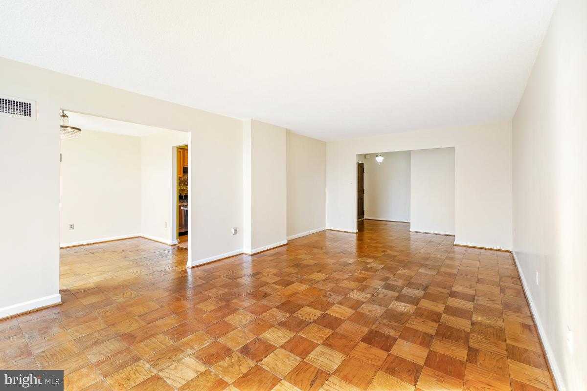 2100 Washington Ave Apt 9b photo 10