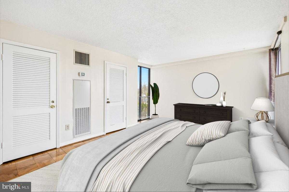 2100 Washington Ave Apt 9b photo 3