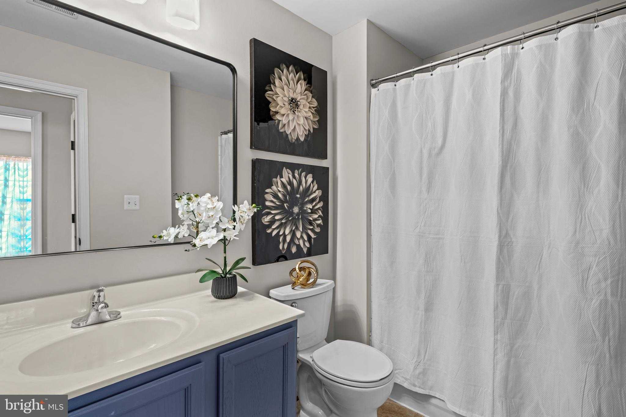 21614 Monmouth Ter photo 32