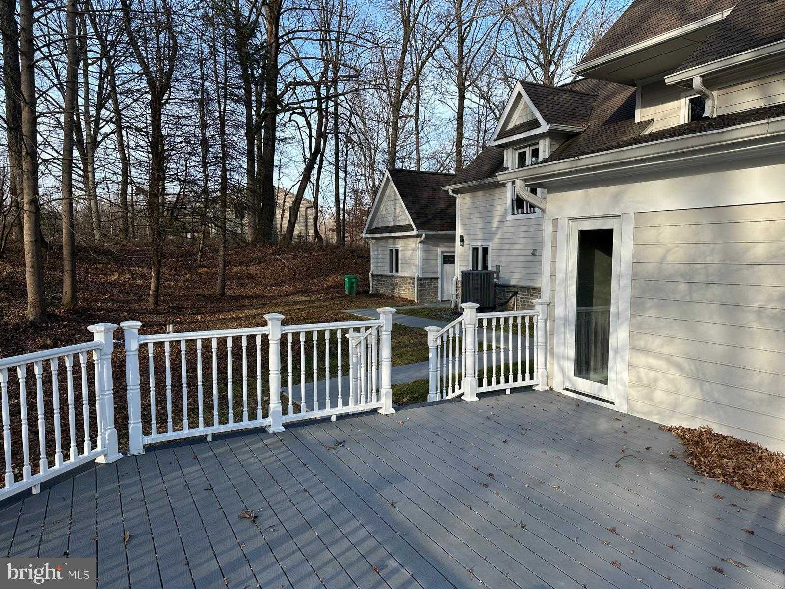 17401 Central Ave photo 51