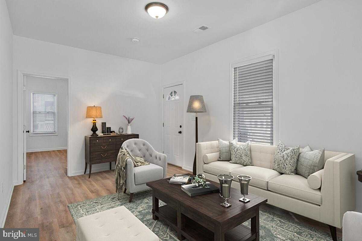 4813 Osage St photo 5