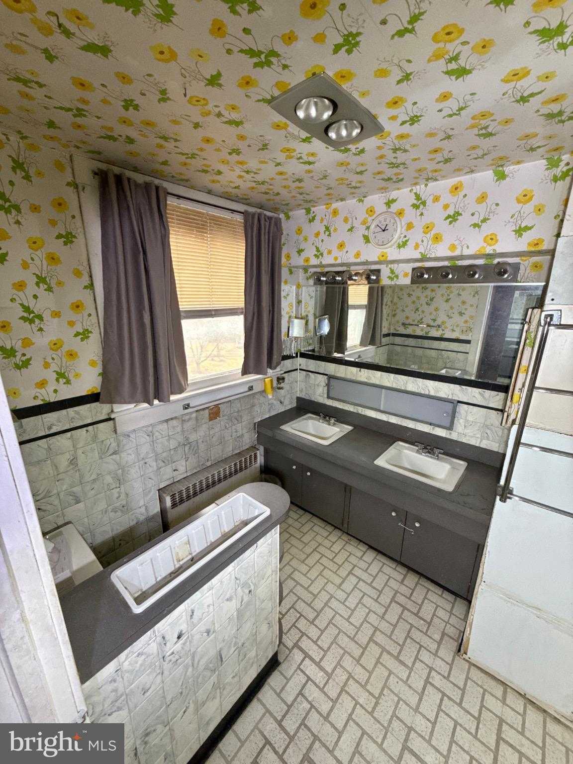 1017 Winchester Ave photo 28