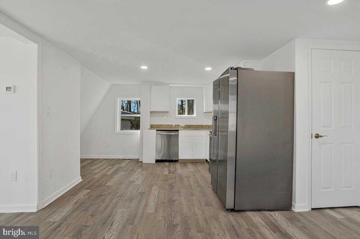 1660 Bay Ridge Rd photo 10