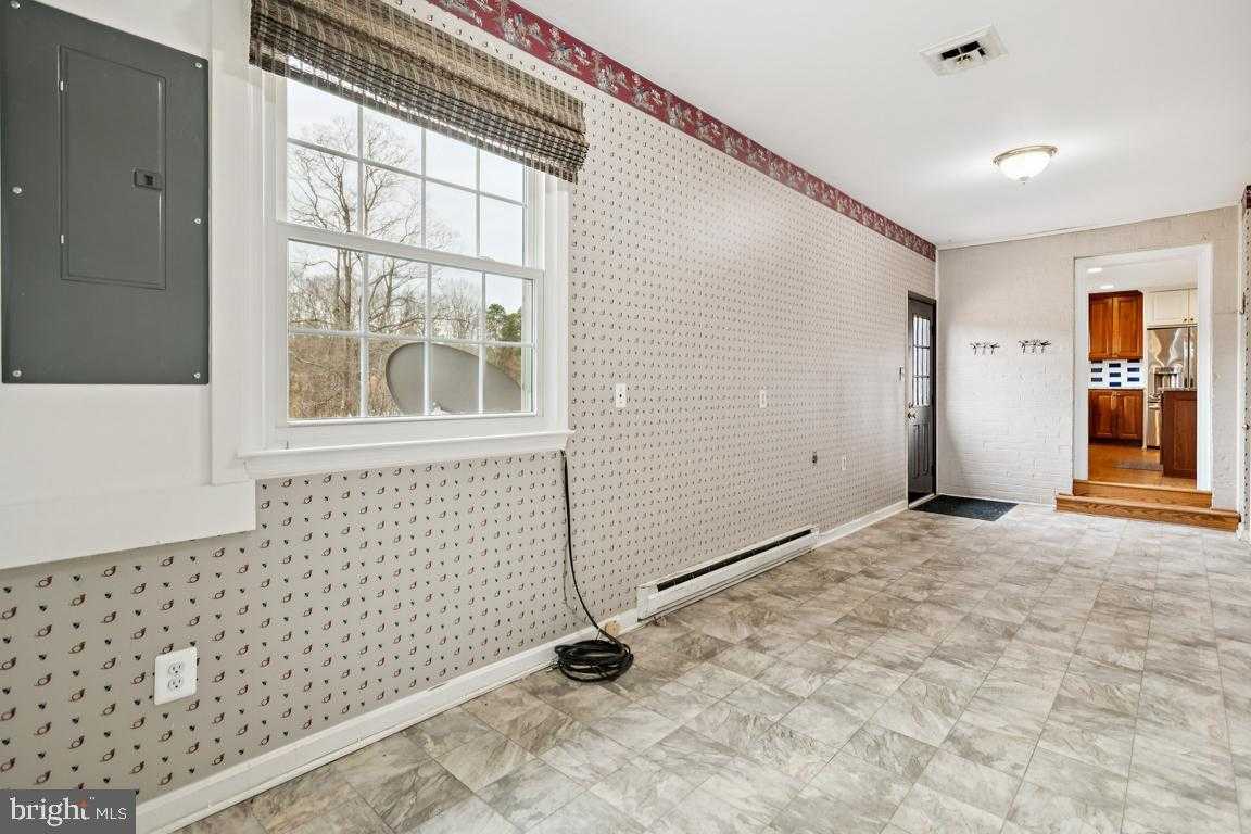 9033 Old Waterloo Rd photo 13