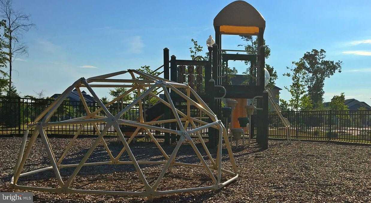 5335 Tweeddale Pl photo 54