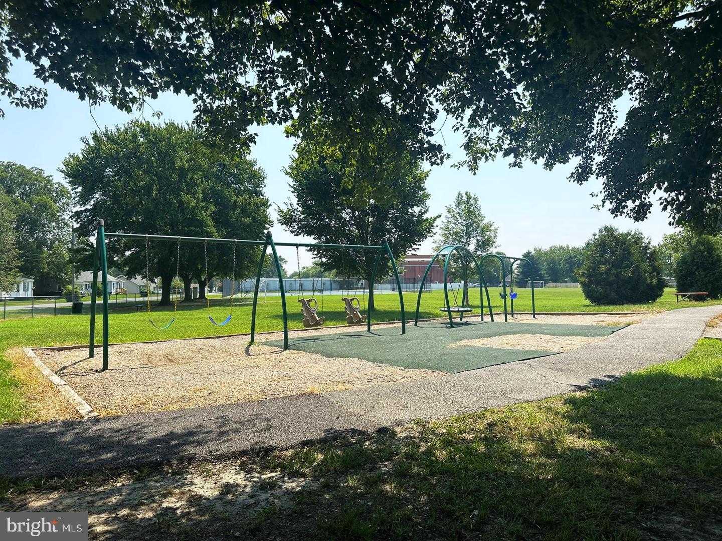 100 N Main St photo 11