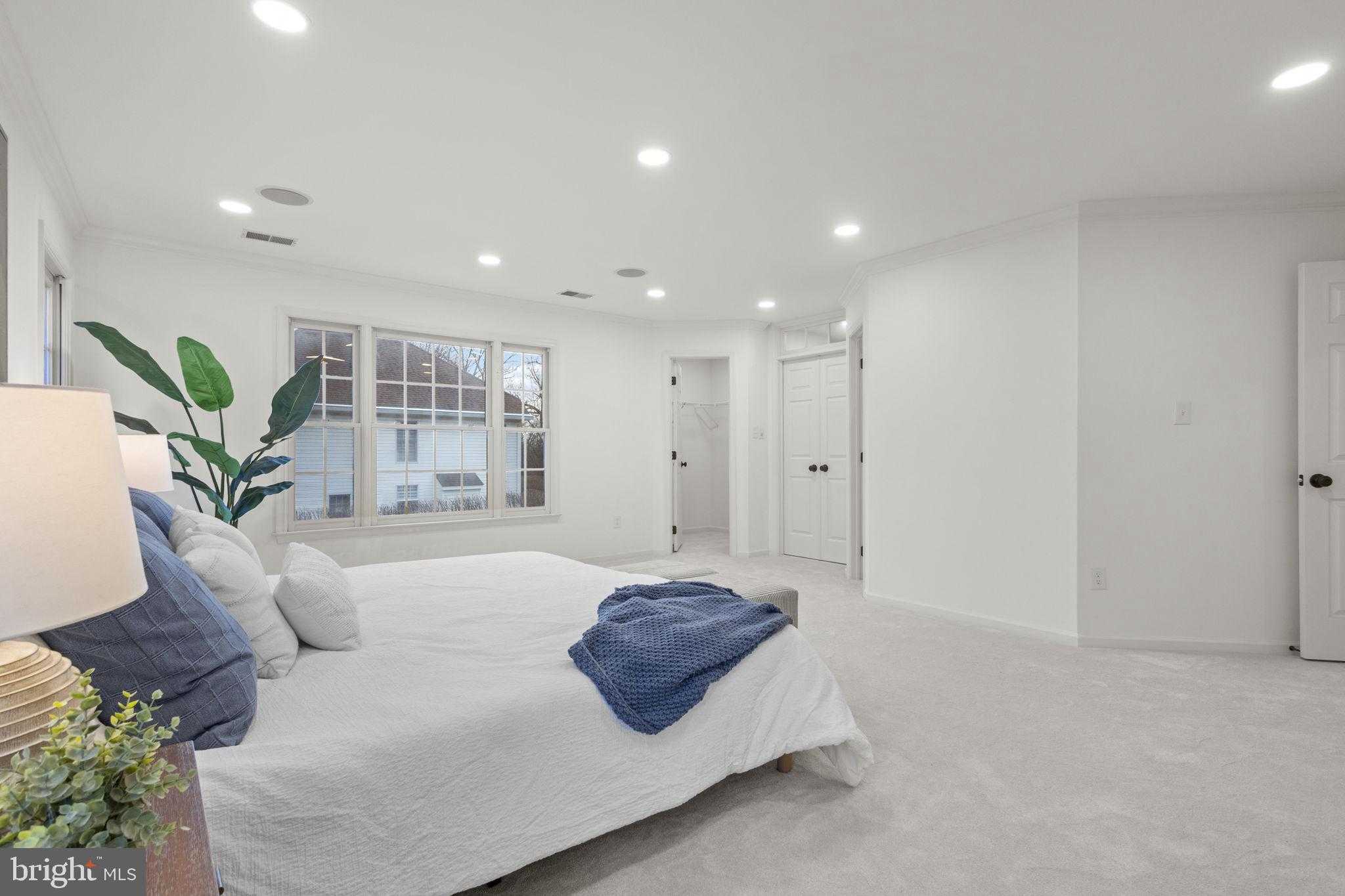 2370 Whitestone Hill CT