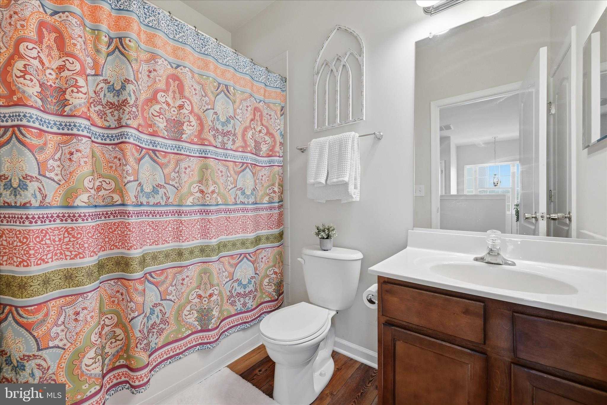 100 Bowling Green Cir photo 26