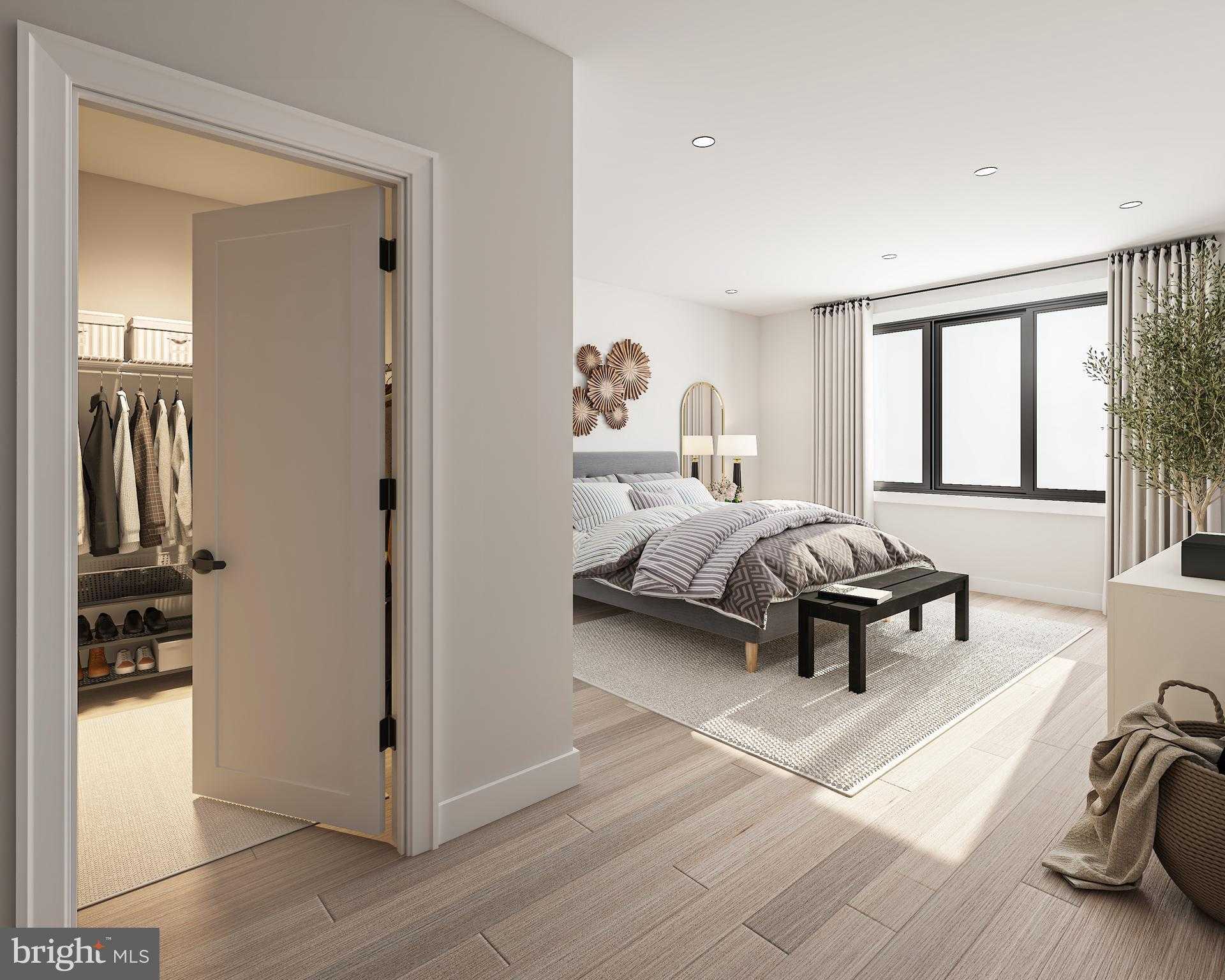 156 W Berks St photo 4