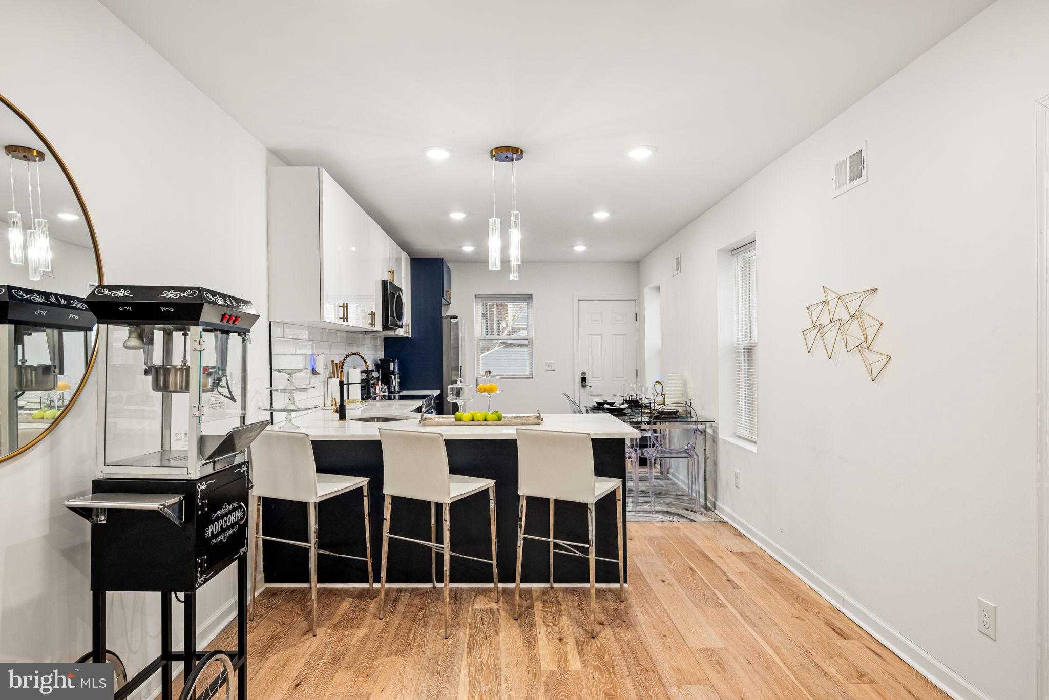 5118 Marion St photo 9