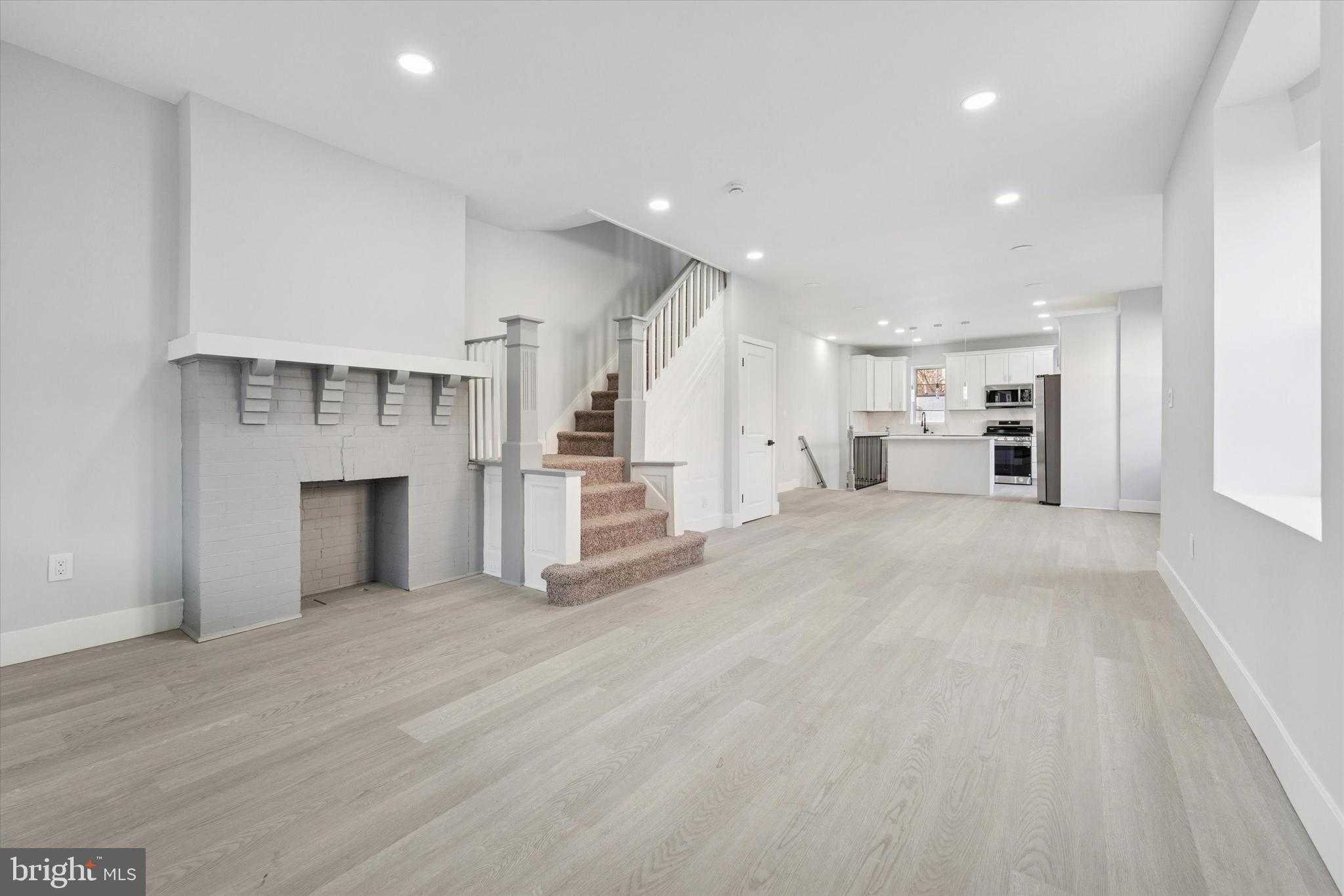 6506 N Park Ave photo 9