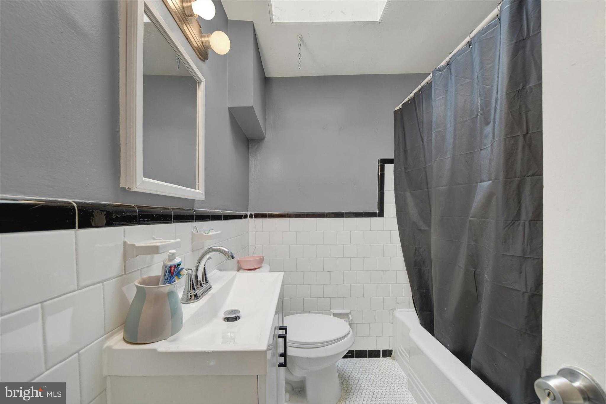 3552 Benzinger Rd photo 13