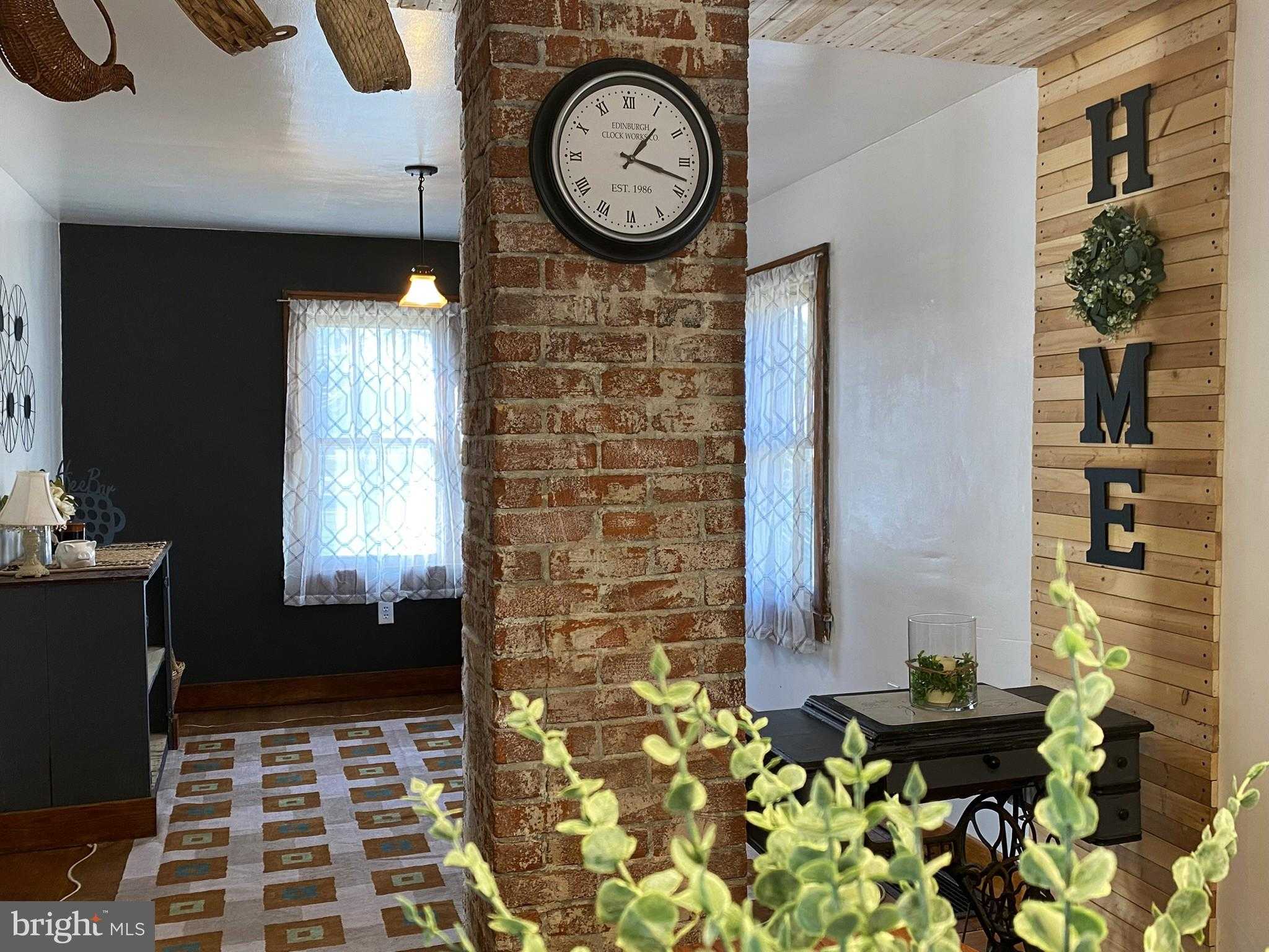 1012 Kent Ave photo 12