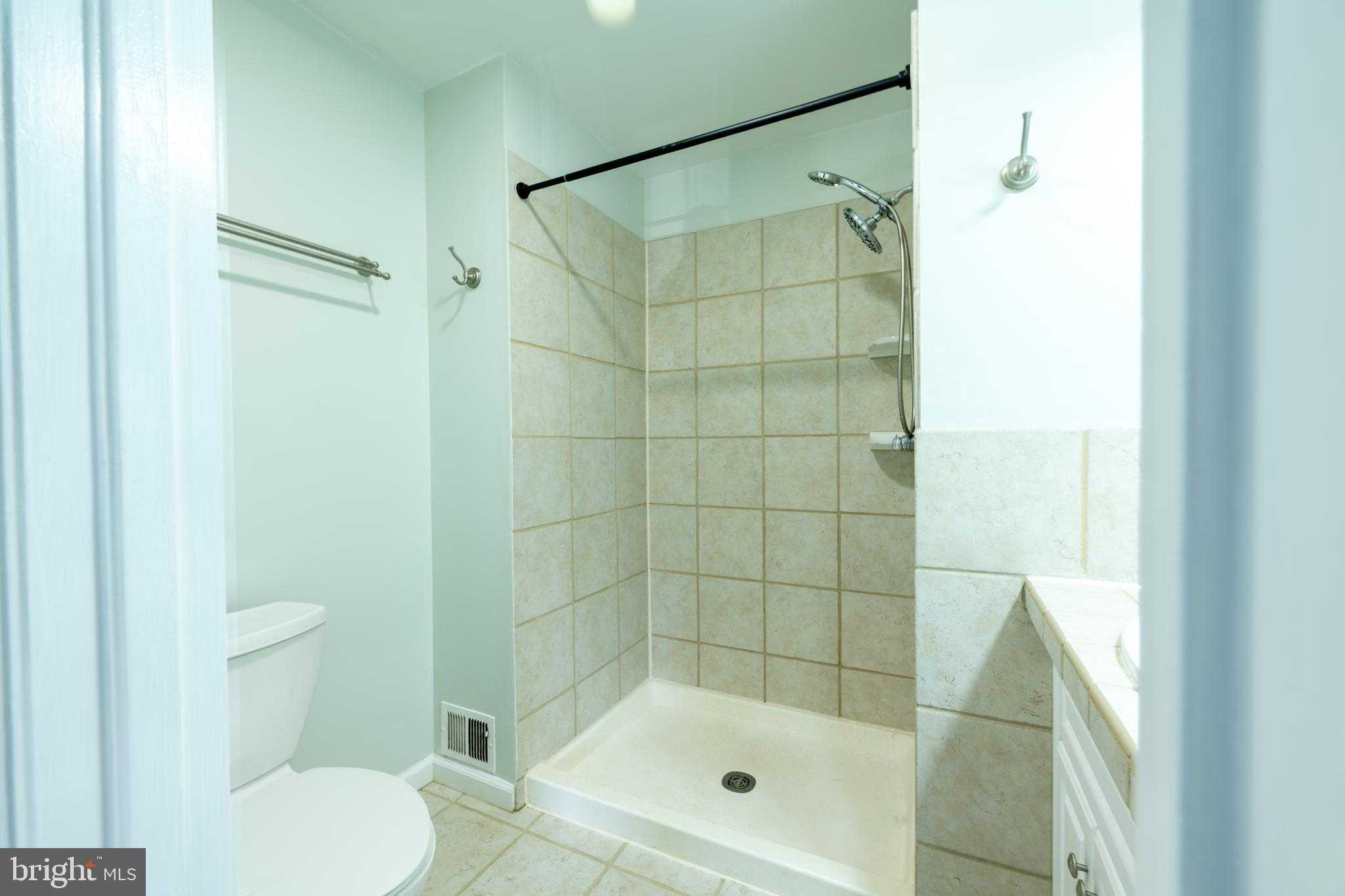 19 Earth Star Pl photo 16