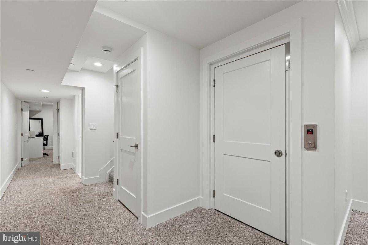 3424 Toone St photo 22