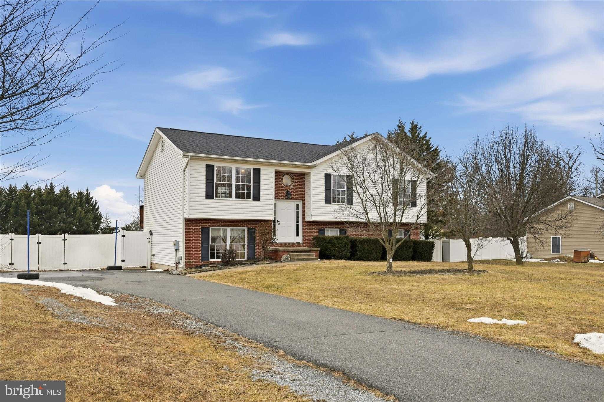 60 Paragon Dr photo 39