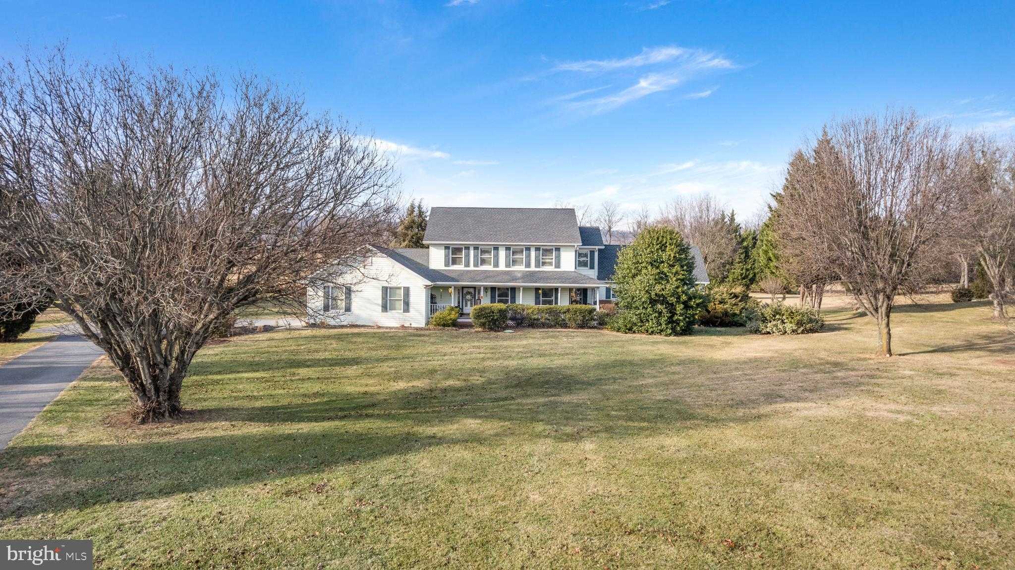 172 Cambrian CT photo 6