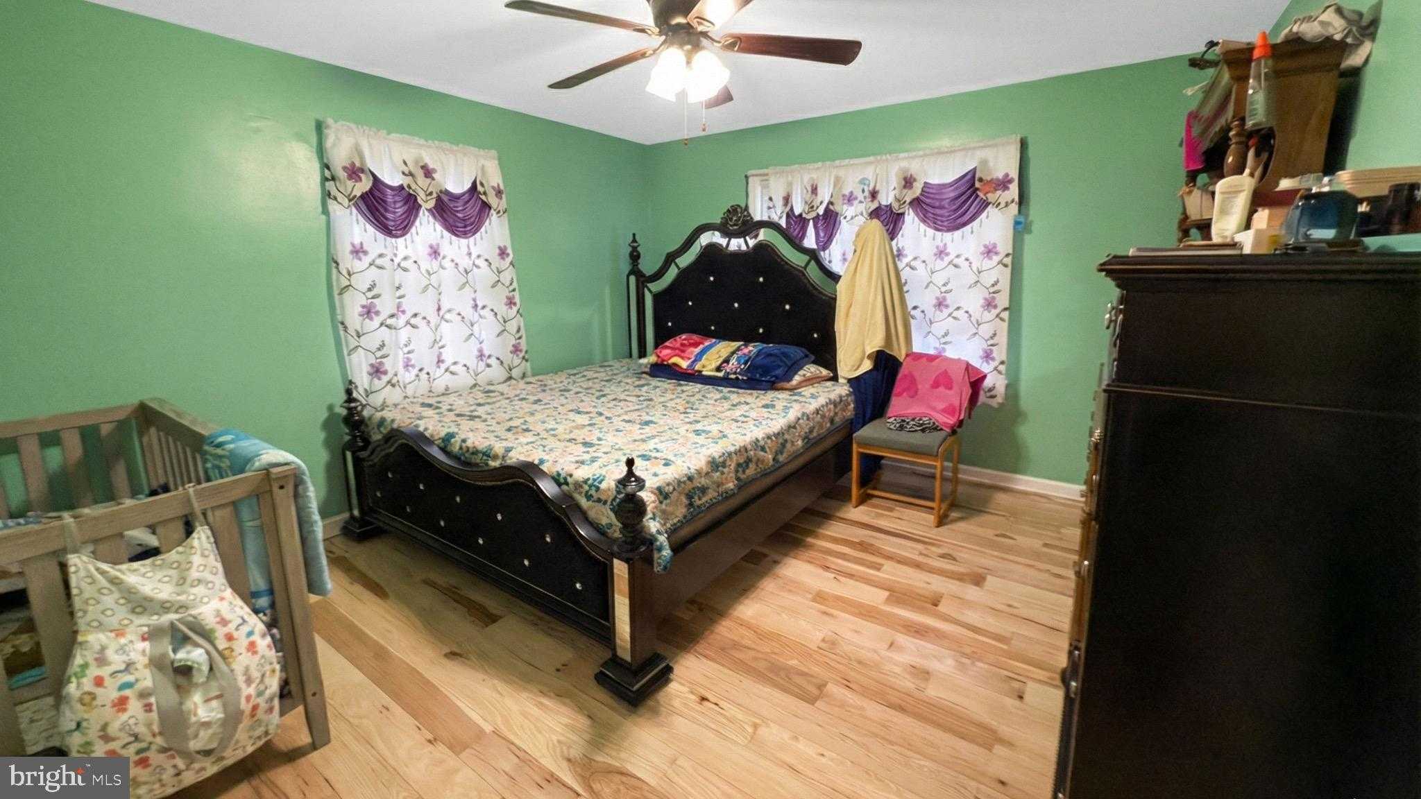 321 S Harlan St photo 19