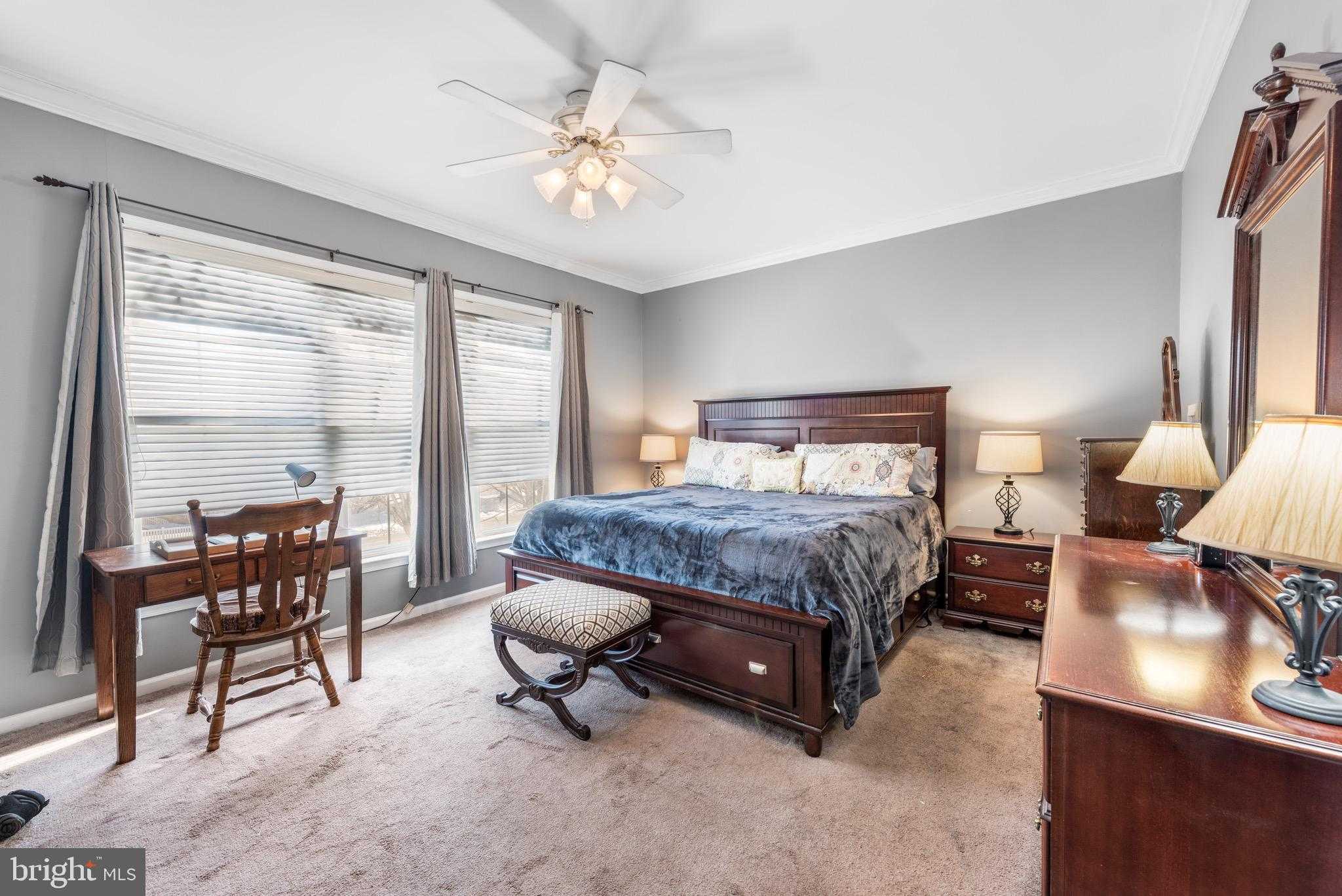 403 Carpenters Cove Ln photo 14