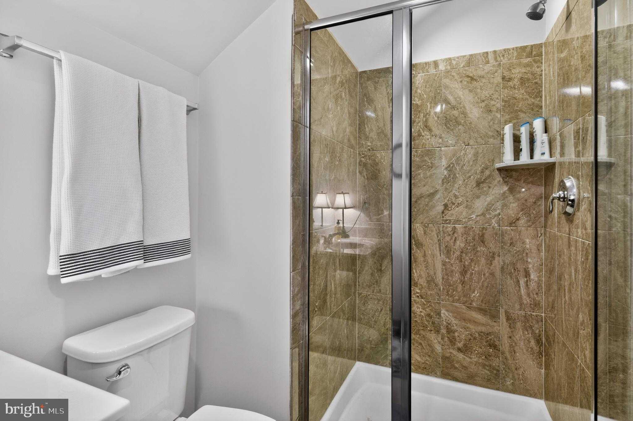 1608 Belle Dr photo 46