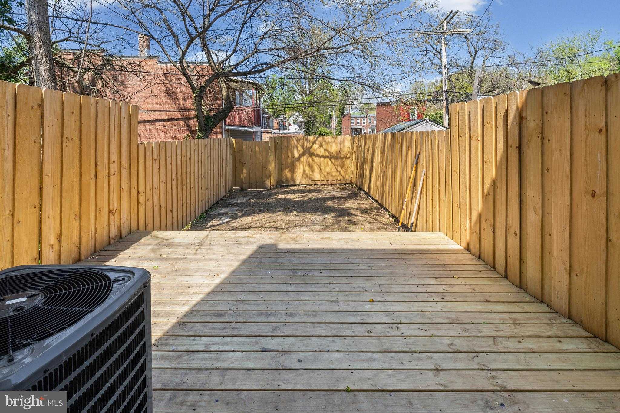 3916 Woodhaven Ave photo 39