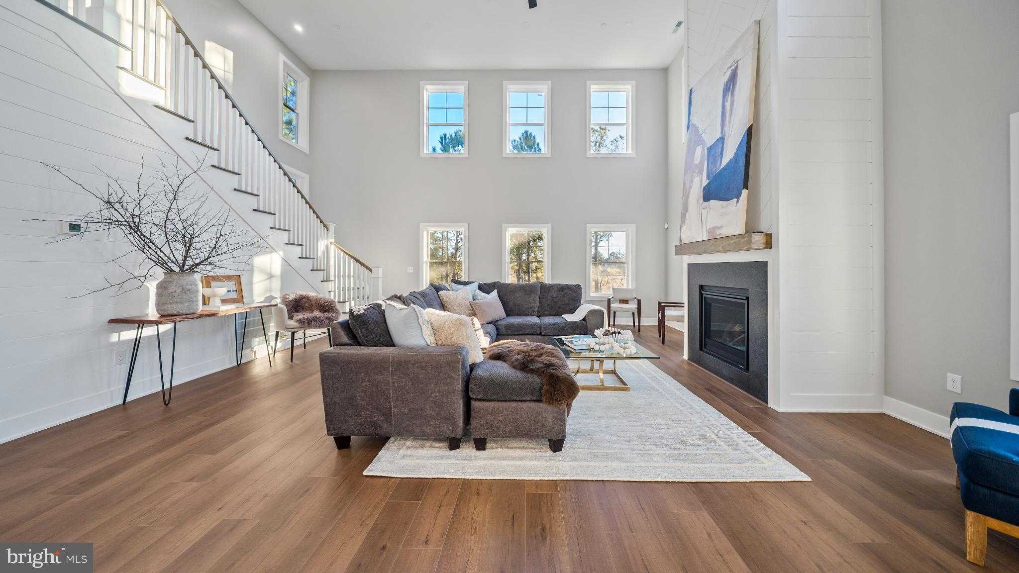 12738 Heathland Dr photo 27